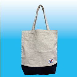 W-6 Toto bag (One point)